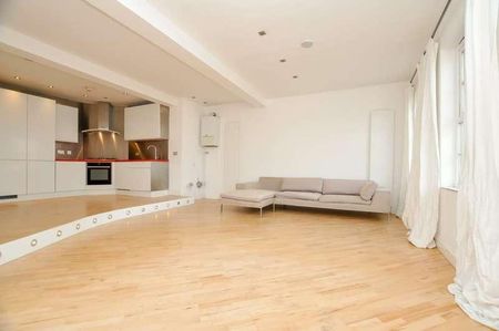 Stoke Newington High Street, Stoke Newington, N16 - Photo 3