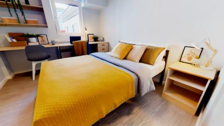 2 Bed Apartment - Photo 2