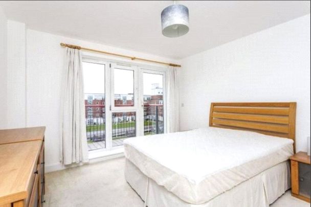 2 bedroom apartment to rent Blake House, Gunwharf Quays, PO1 - Photo 1