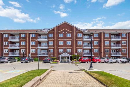 For Lease - 195 Lake Driveway N/A Unit# 401, Ajax, Ontario - Photo 3