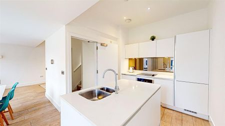 3 bedroom townhouse to rent - Photo 4