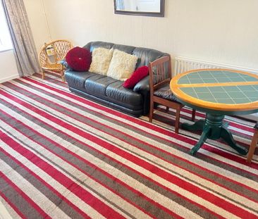 6 Home Avenue, Newry, BT34 2DL - Photo 2