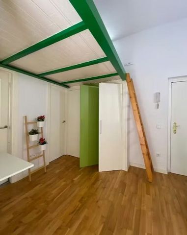 Calle del Oso, Madrid, Community of Madrid 28012 - Foto 5