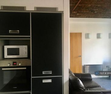 1 bedroom flat to rent - Photo 1