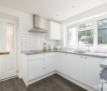2 bedroom flat to rent, - Photo 6