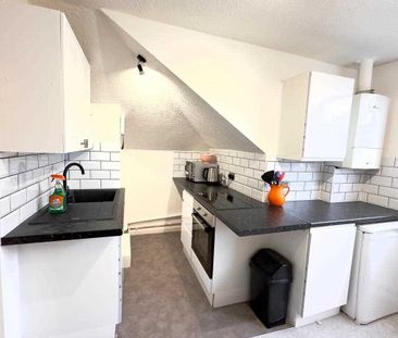 1 bedroom apartment to rent - Photo 2