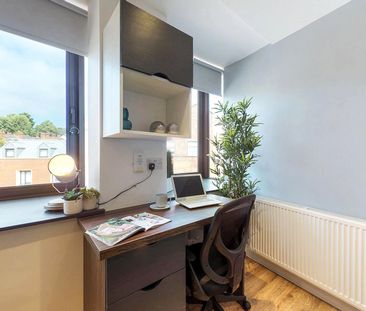 Apt 2 , Ribbon Residence - Photo 1