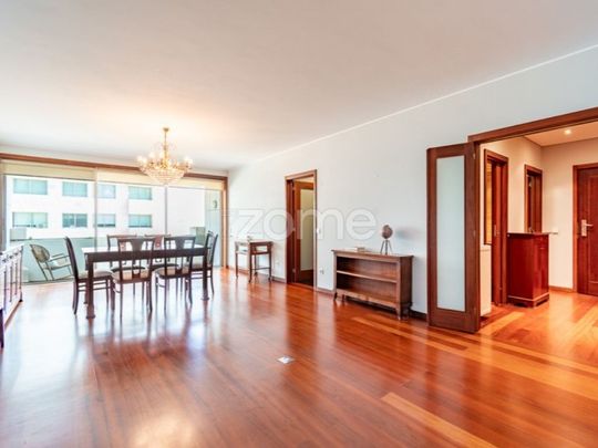 3 room luxury Apartment for rent in Matosinhos, Distrito do Porto - Photo 1