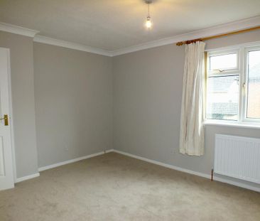 4 bedroom detached house to rent - Photo 4