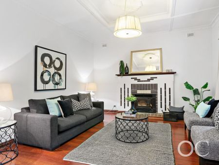 Open the Door to Timeless Charm and Modern Comfort in the Heart of Highgate - Photo 4