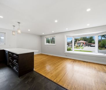 For Lease - 6 Corbett Crescent Unit# Main, Aurora, Ontario - Photo 4