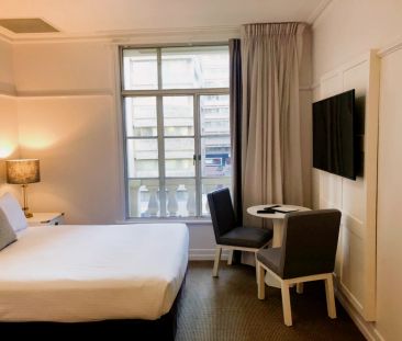 1Bedrooms, 1Bathrooms - Photo 3