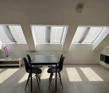 Pronájem bytu 1+kk • 44 m² bez realitkyKoněvova, Praha - Žižkov - Photo 2