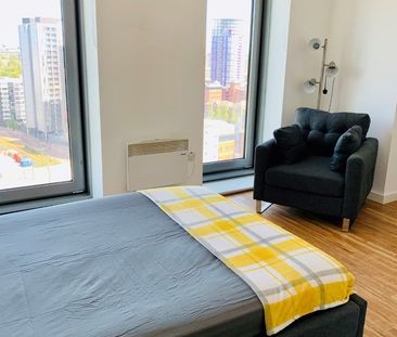 Studio Flat, Michigan Point Tower A, M50 - Photo 5