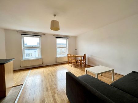 Hornsey Road, London, N19 - Photo 2