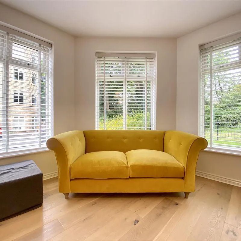 Elm Gardens, Sheffield - Photo 1