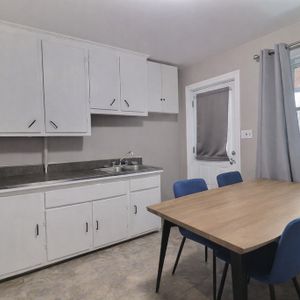24 8e Avenue Nord - Photo 3