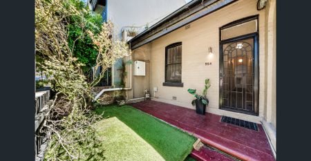 BRIGHT AND AIRY RENOVATED SEMI IN FABULOUS LOCATION - Photo 4