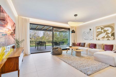 Apartamento planta baja en alquiler en Los Naranjos, Marbella - Photo 4