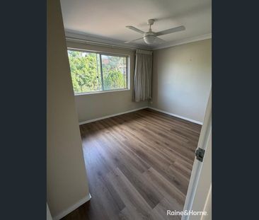 2 Bedroom Unit available Now in Wooloowin - Photo 3