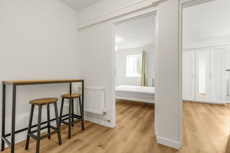 Room in a Shared Flat, Tayside Court, SE5 - Photo 3