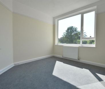 2 bedroom maisonette to rent - Photo 3