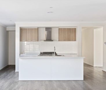 The Perfect Balance of Comfort & Class - Photo 6