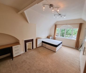 6 Bed Student Accommodation - Photo 6