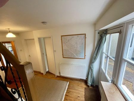 3 bedroom semi-detached house to rent - Photo 5