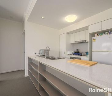 Modern, Convenient & Low-Maintenance Living! - Photo 1