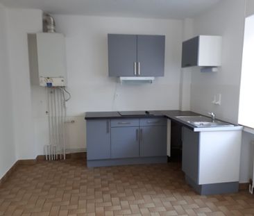 Location Appartement 3 pièces 55m² RIVE DE GIER 42800 - Photo 4