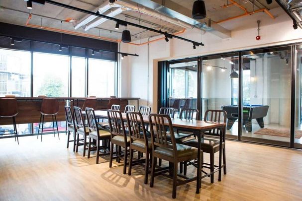 Studio to rent - Photo 1