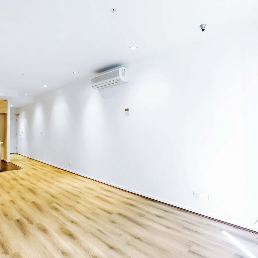 Spacious 2 Bedroom Apartment in Concept Blue - Photo 1