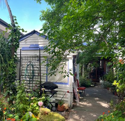 3-bedroom shared house / townhouse, Olive Road - Photo 1