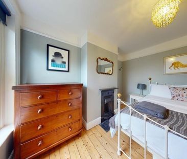 3 bedroom terraced house to rent - Photo 6