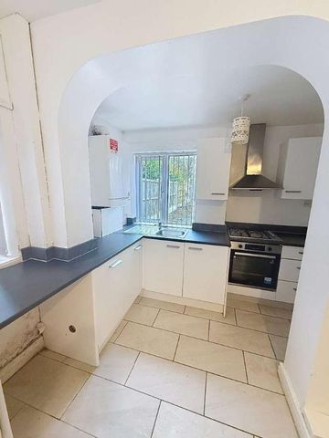 Congleton Road, Talke, Stoke-on-trent, ST7 - Photo 2