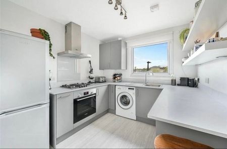 Room in a Shared Flat, Redpath House, SE27 - Photo 4