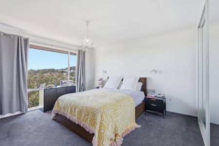 Spacious 4 Bedroom Family Home - Photo 5