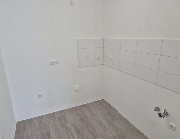 Wer will mich!? Sanierte 2-Zimmer-Wohnung für Senioren - Foto 1