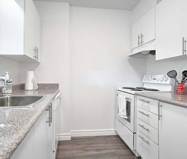 2500 Cavendish Blvd., Montréal, QC - Photo 3