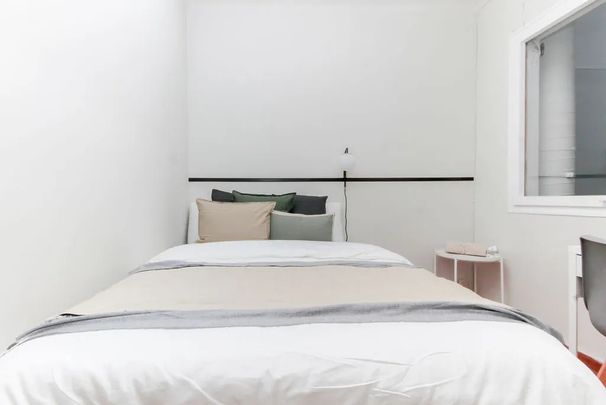 Carrer de Ganduxer, Barcelona, Catalonia 08021 - Photo 1