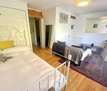 St. Swithins Court, Cranbury Place, SO14 - Photo 3