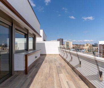 4 room luxury House for rent in Sabadell, Spain - Photo 5