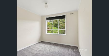 Sun-Filled Home with Panoramic River and Mountain Views - Photo 4