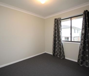 2/31 Defiance Road, Woodridge QLD 4114 - Townhouse For Rent | Domain - Photo 2