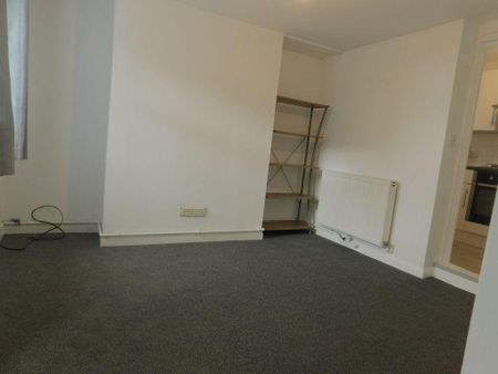 1 bedroom bungalow to rent - Photo 3