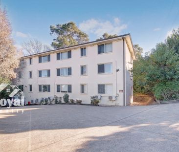 Three Bedroom Unit with Great Location - Photo 1