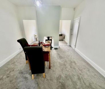 3 bedroom detached bungalow to rent - Photo 3