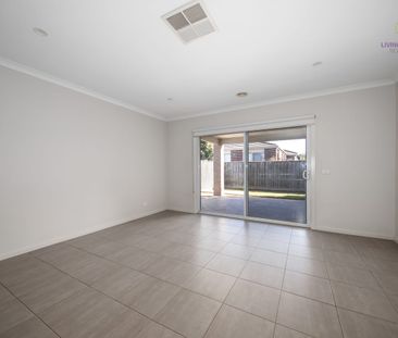 Move in and enjoy - Photo 5