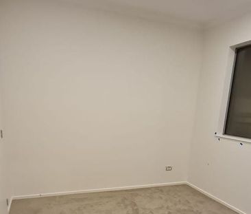 Stunning 2 Bedroom Granny in Flat Bush - Photo 6